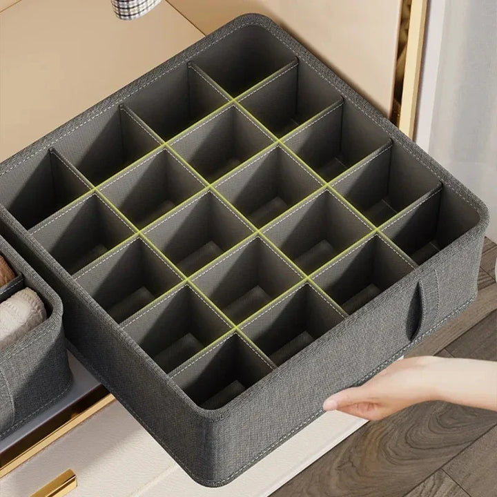 BowLift | ClarityBox Wardrobe Organizer | Collapsible & Space-Saving | High-Quality Non-Woven Fabric Material
