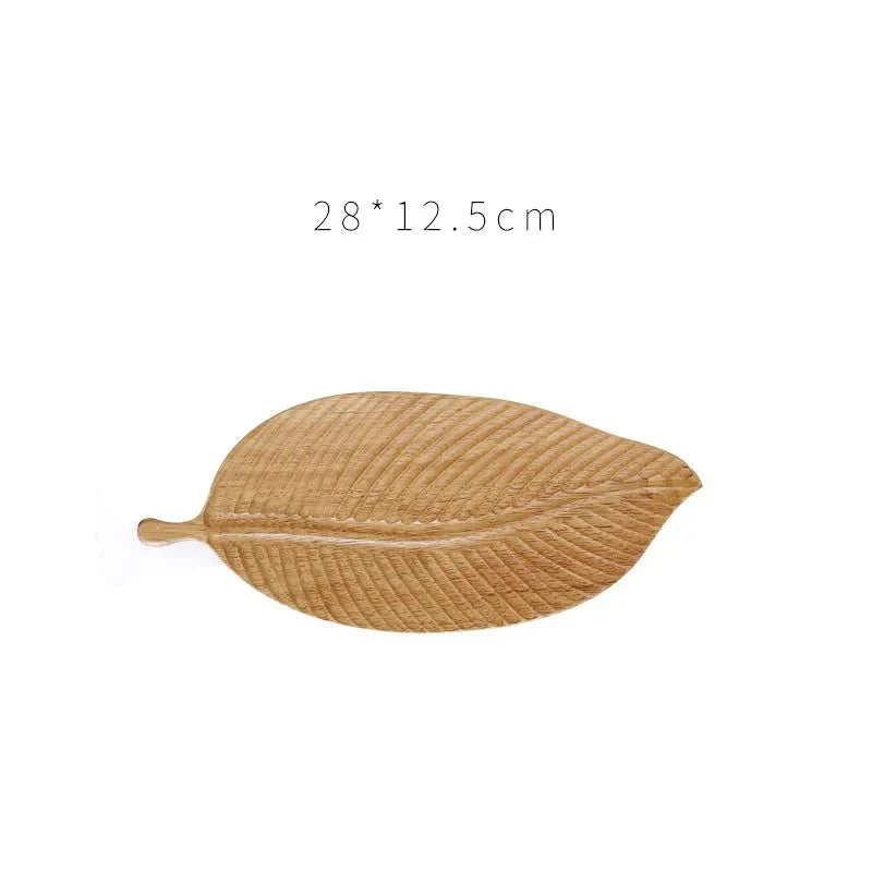 Leaf-shaped fruit plate