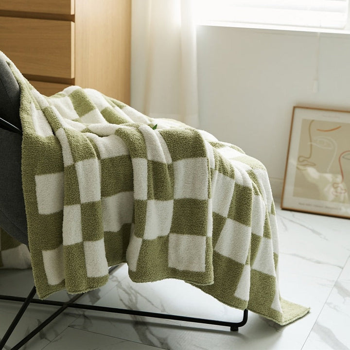 COLOURFUL CHECKERBOARD THROW | Bowlift