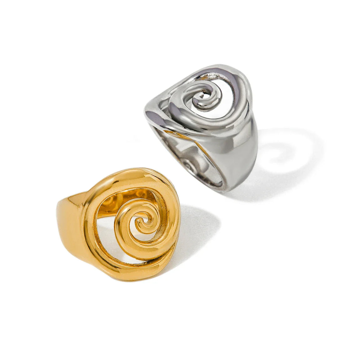 BowLift | 18k Spiral Statement Ring