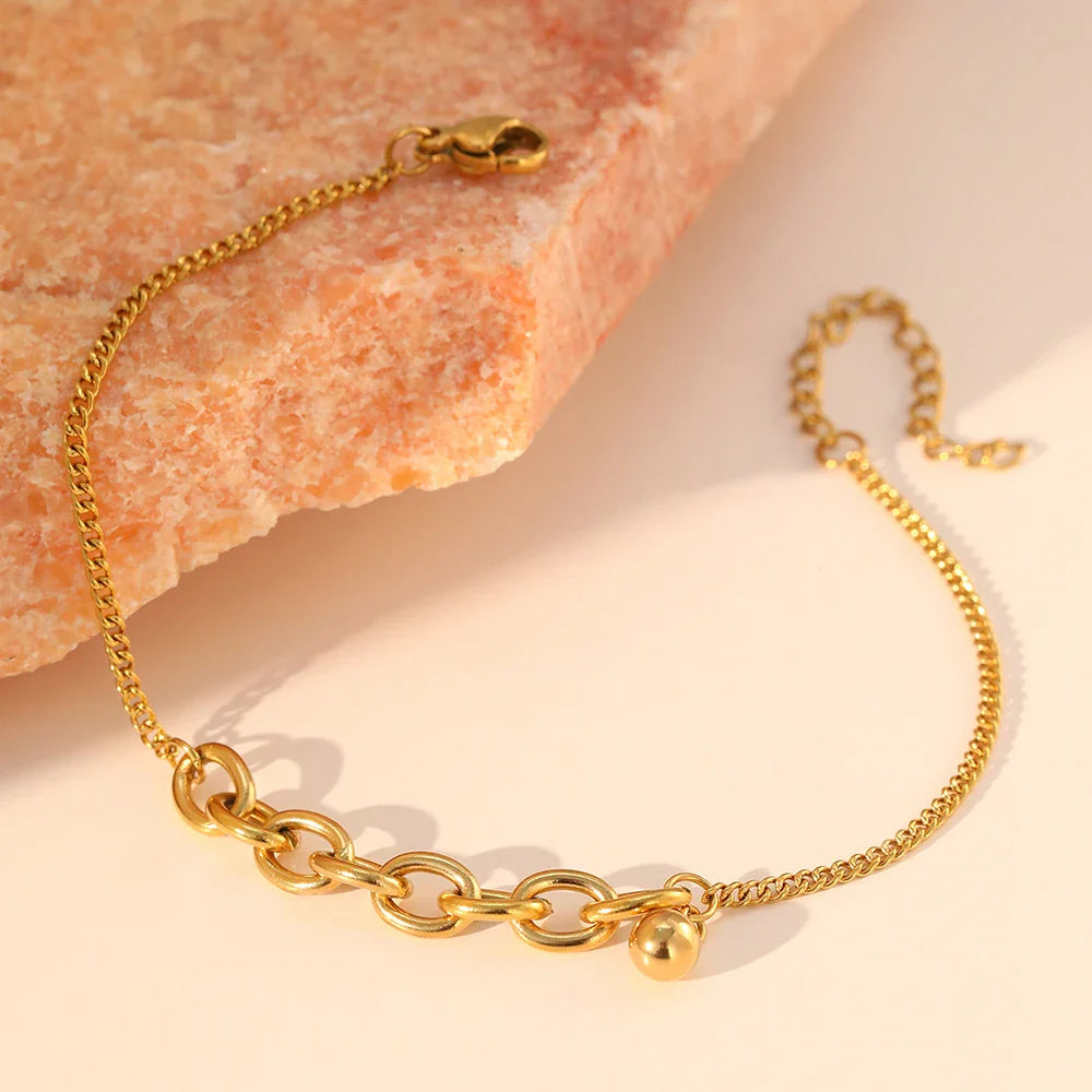 BowLift | Dainty Curb & Bold Paperclip Chain Bracelet