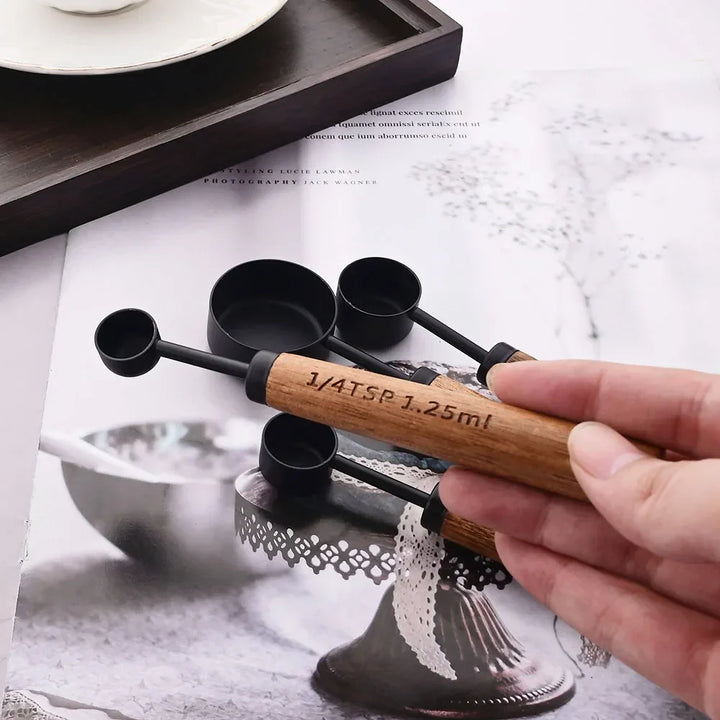 BowLift | Lyra Measuring Cups & Spoon Set