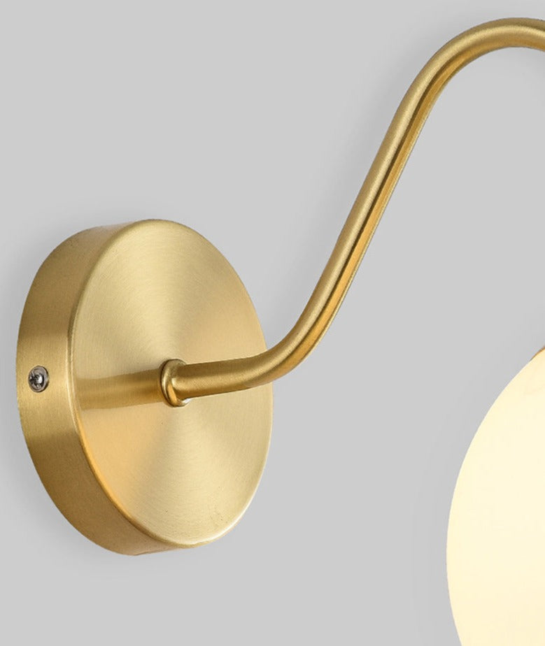 BowLift | SphereLuxe – Scandinavian Wall Light with Adjustable Lighting