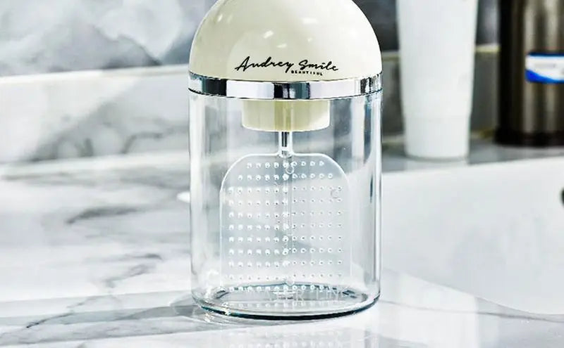 BowLift | Foaming  Soap Dispenser