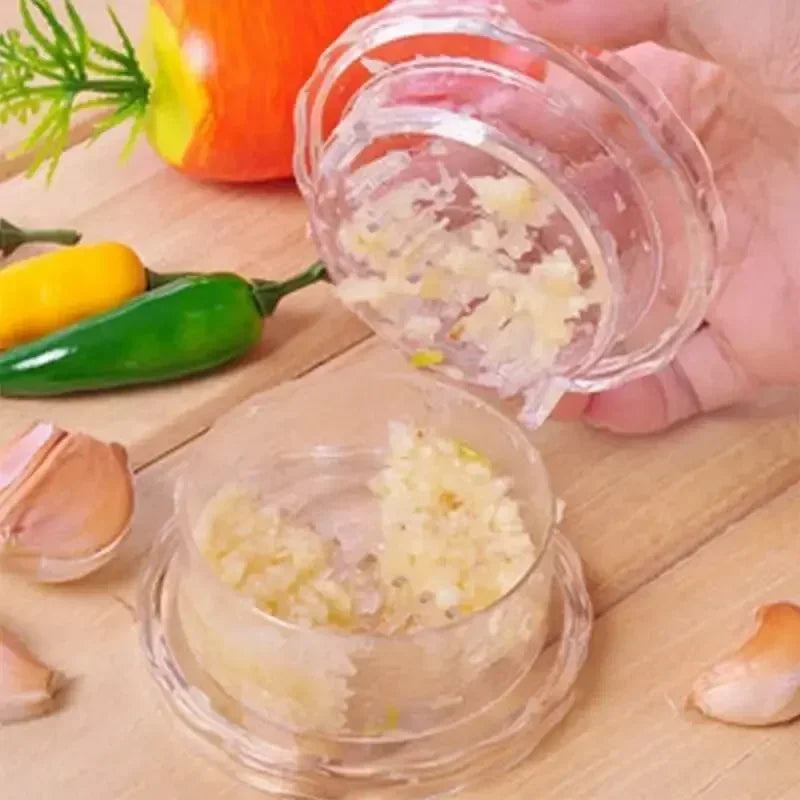 BowLift | GarliQ Mini Chopper | Rotating Mechanism | Compact & Manual | For Herbs & Garlic