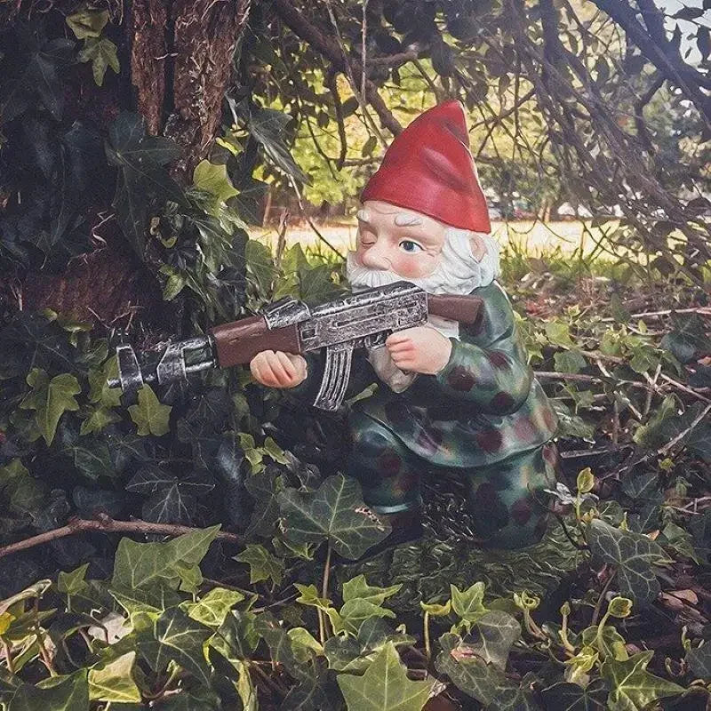 BowLift | Garden Gnome Army – Weather-Resistant Decorative Figures for the Garden