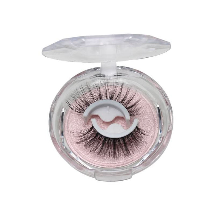 BowLift | Reusable self-adhesive lashes for dramatic moments
