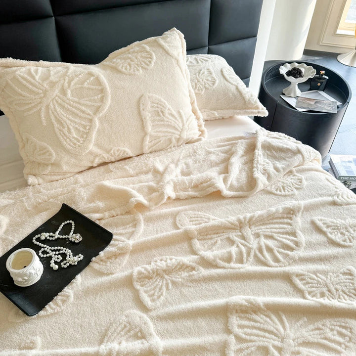 BowLift | Fleurière Flannel Blanket | 3D Butterfly Design | Soft & Warming | For Bed, Sofa & Camping