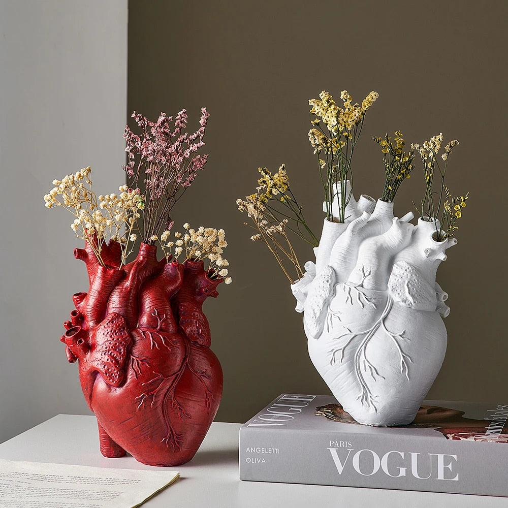BowLift | Heart Dry Plants Artificial Vase
