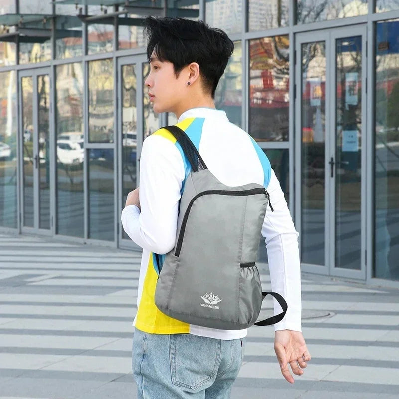 BowLift | FoldAway PackLite | Foldable Day Backpack | 20L Volume | Water Repellent & Compact