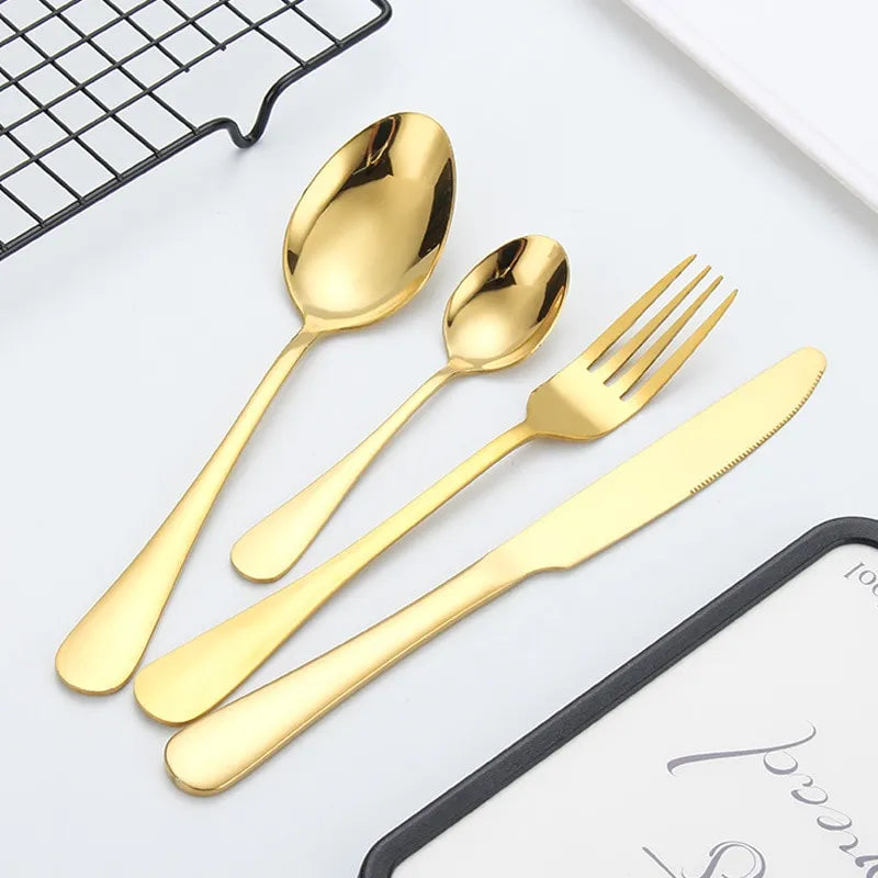 BowLift | Opulent Gold Cutlery Set - The elegant 24-piece gold and silver cutlery set