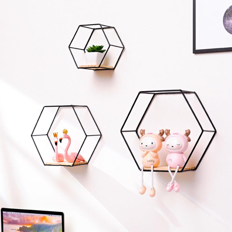 BowLift | Designer Wall Decoration in the Shape of a Hexagon