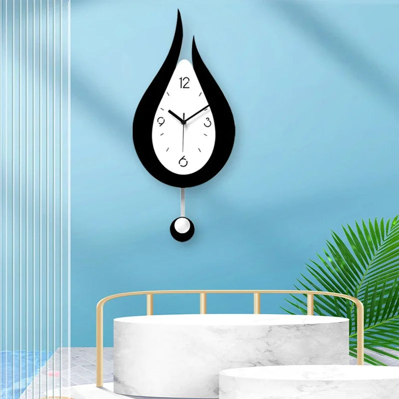 BowLift | TrendZeit | Elegant Designer Wall Clock for Home