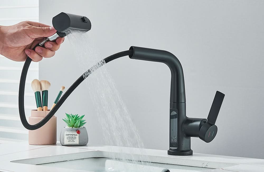 BowLift | LUXOR - Modern digital washbasin tap