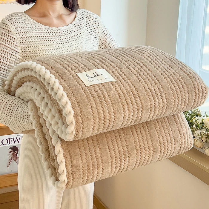 BowLift | Throw Blanket WarmHug | Fluffy Flannel | Checkered Design | For Sofa & Bed | Four Seasons