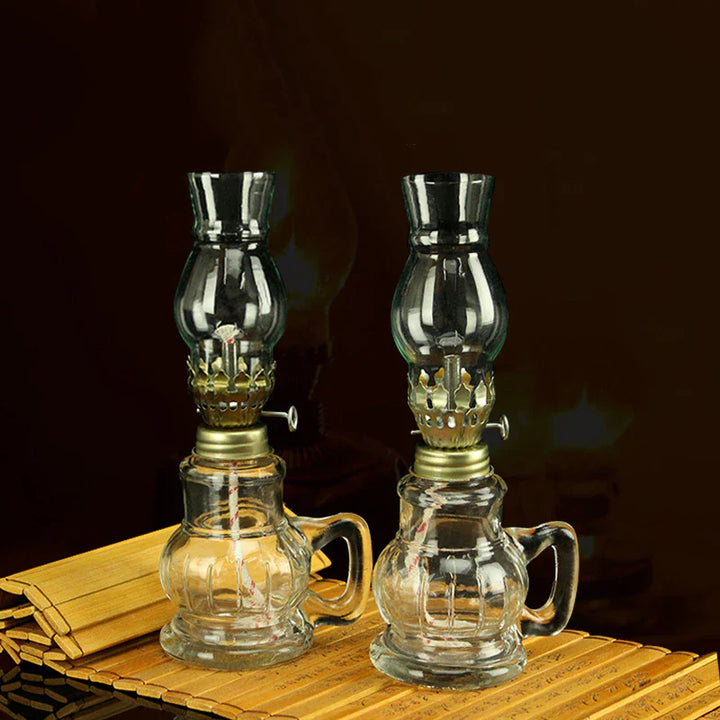 Vintage Kerosene Oil Lamp | Bowlift