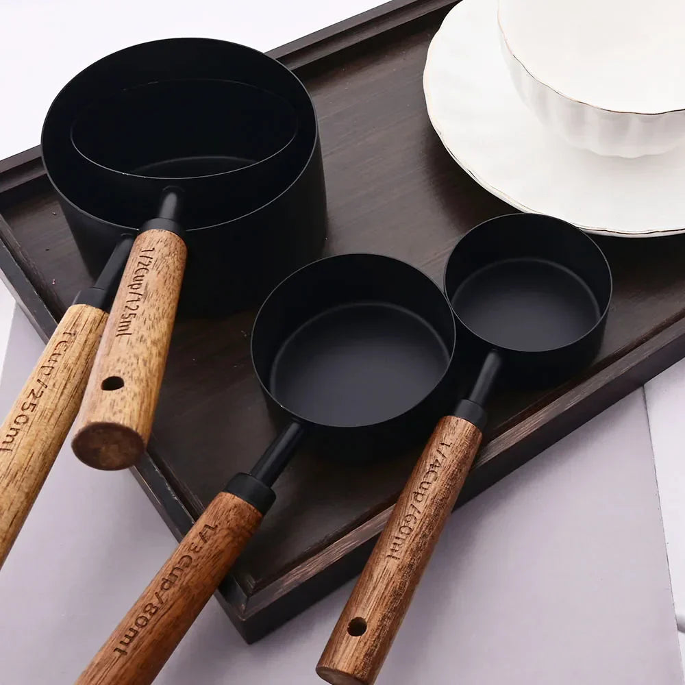 BowLift | Lyra Measuring Cups & Spoon Set