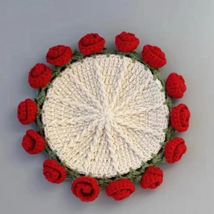 Handcrafted ConvertiBowlifte Yarn Rose Bouquet | Bowlift
