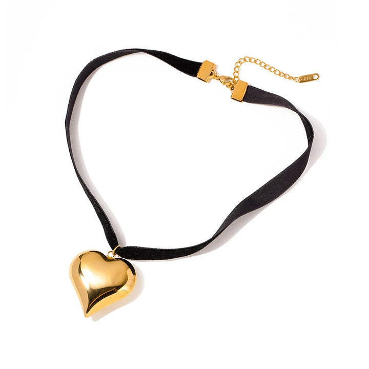 BowLift | Chunky Heart Strap Necklace