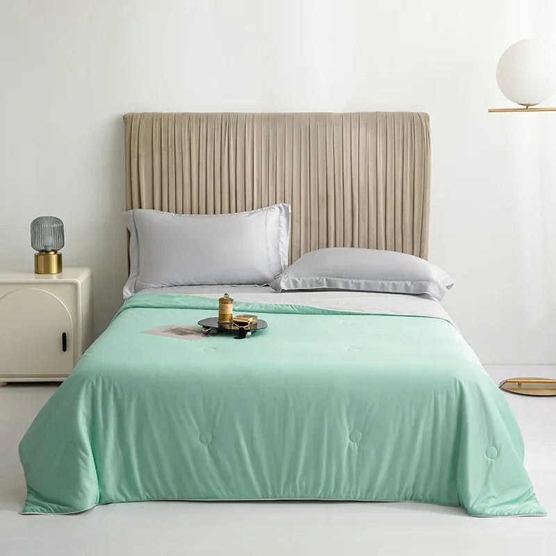 ChillLux Cooling Blanket | Double-sided cooling for warm nights | Bowlift
