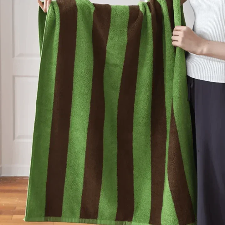 BowLift | Retro Stripes Towel (Chunky)