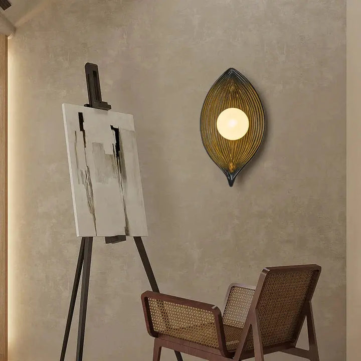 BowLift | Wall lamp LED leaf gold Elegant