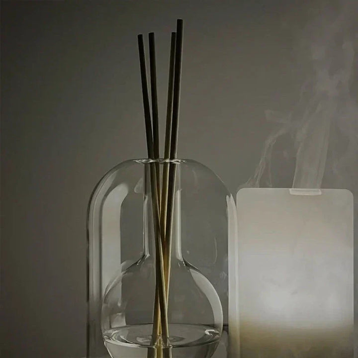 BowLift | AromaLuxe – Elegant scent diffuser with minimalist design for a calming atmosphere