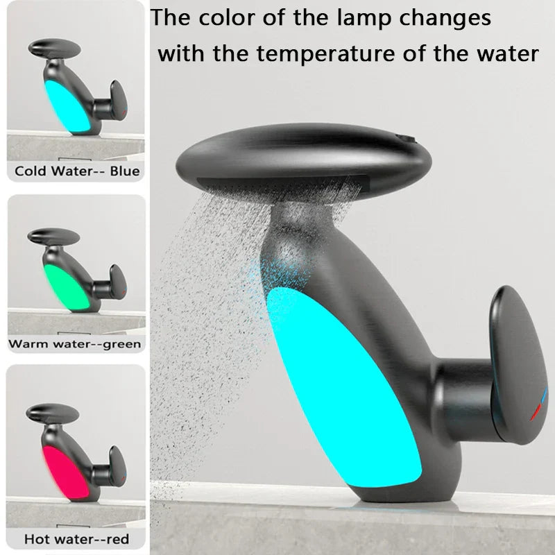 BowLift | Heat Sensor Color Changing Atmosphere Pull-Out Modern Faucet