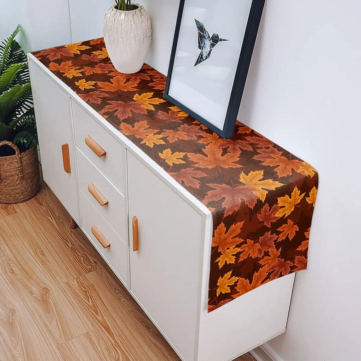 BowLift | Autumna LeafRunner Table Runner Linen | Maple Leaf Autumn Decor | Washable & Durable | 150–200 × 33 cm