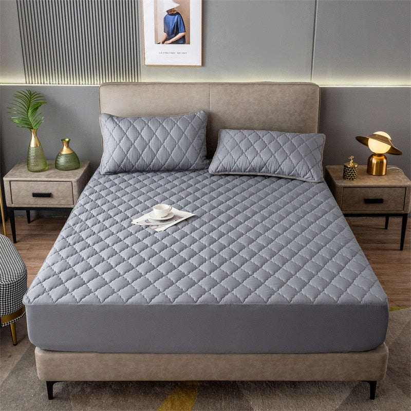 Anti-Slip Waterproof Mattress Cover | Bowlift