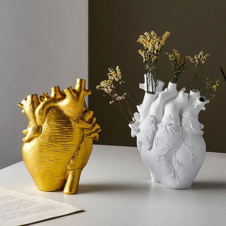 BowLift | Heart Dry Plants Artificial Vase