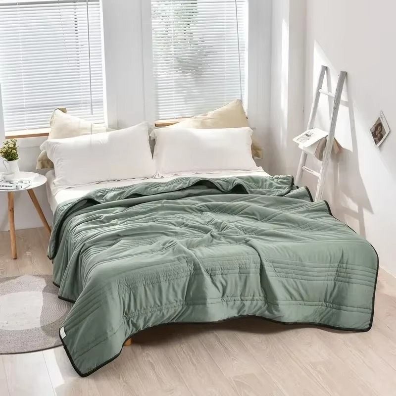 BowLift | Summer Lightweight Quilt Solid Color All Season Comforter for Double Bed