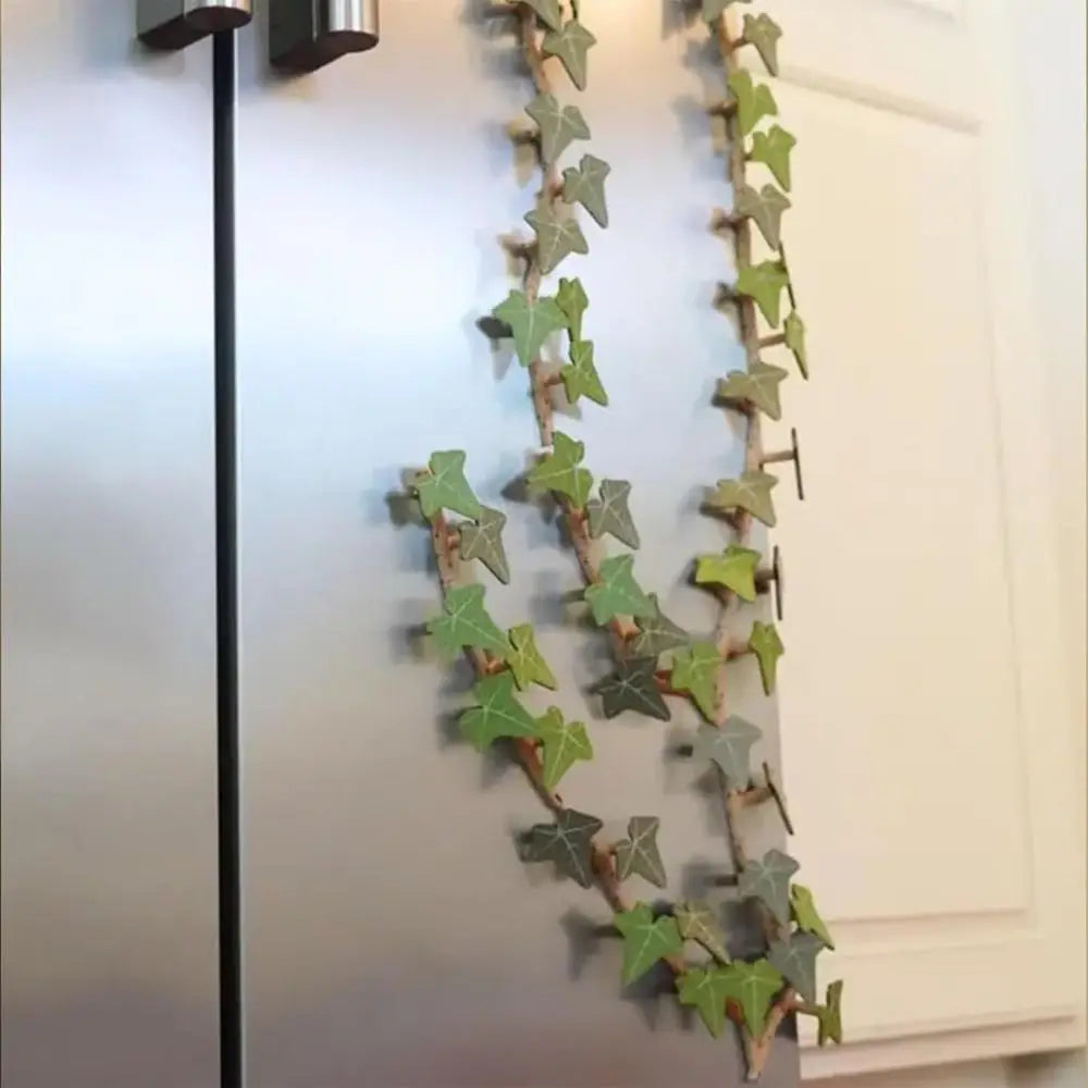 BowLift | Designer Ivy Refrigerator Magnet
