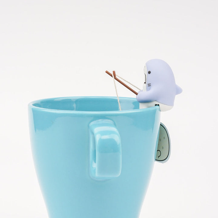 BowLift | Fishing Shark Tea Maker
