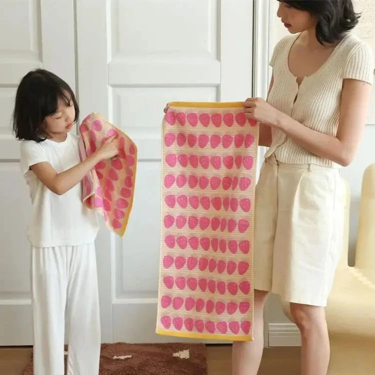 Strawberry Series Cotton Towel Collection | Bowlift