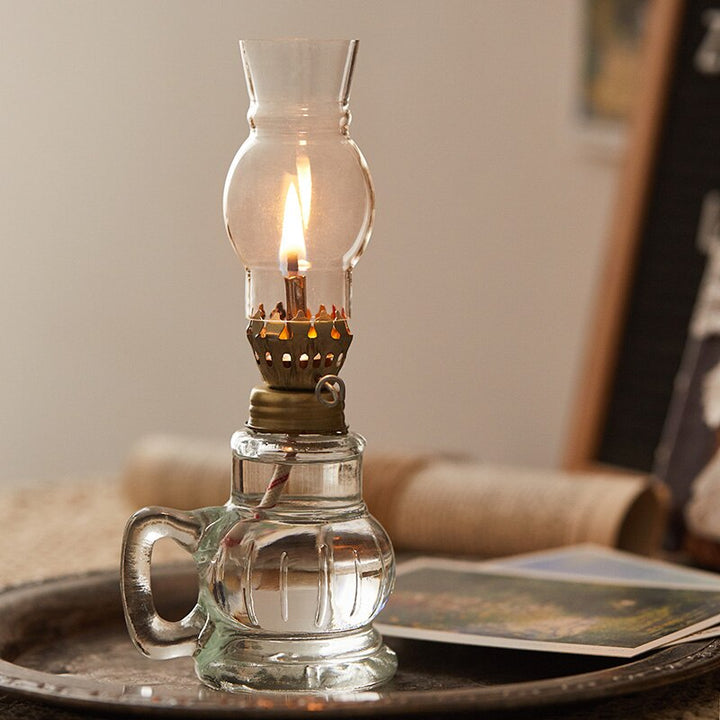 Vintage Kerosene Oil Lamp | Bowlift