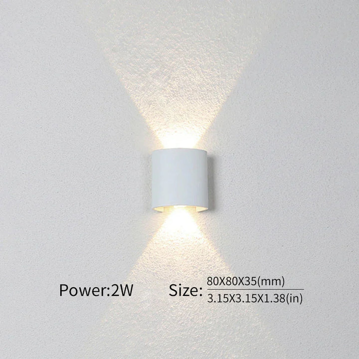 BowLift | Modern lighting, indoor or outdoor: The versatile LED wall lamp