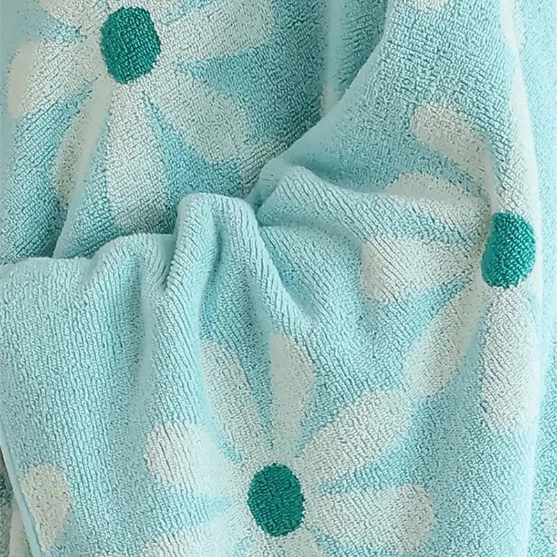Daisy Towel | Bowlift