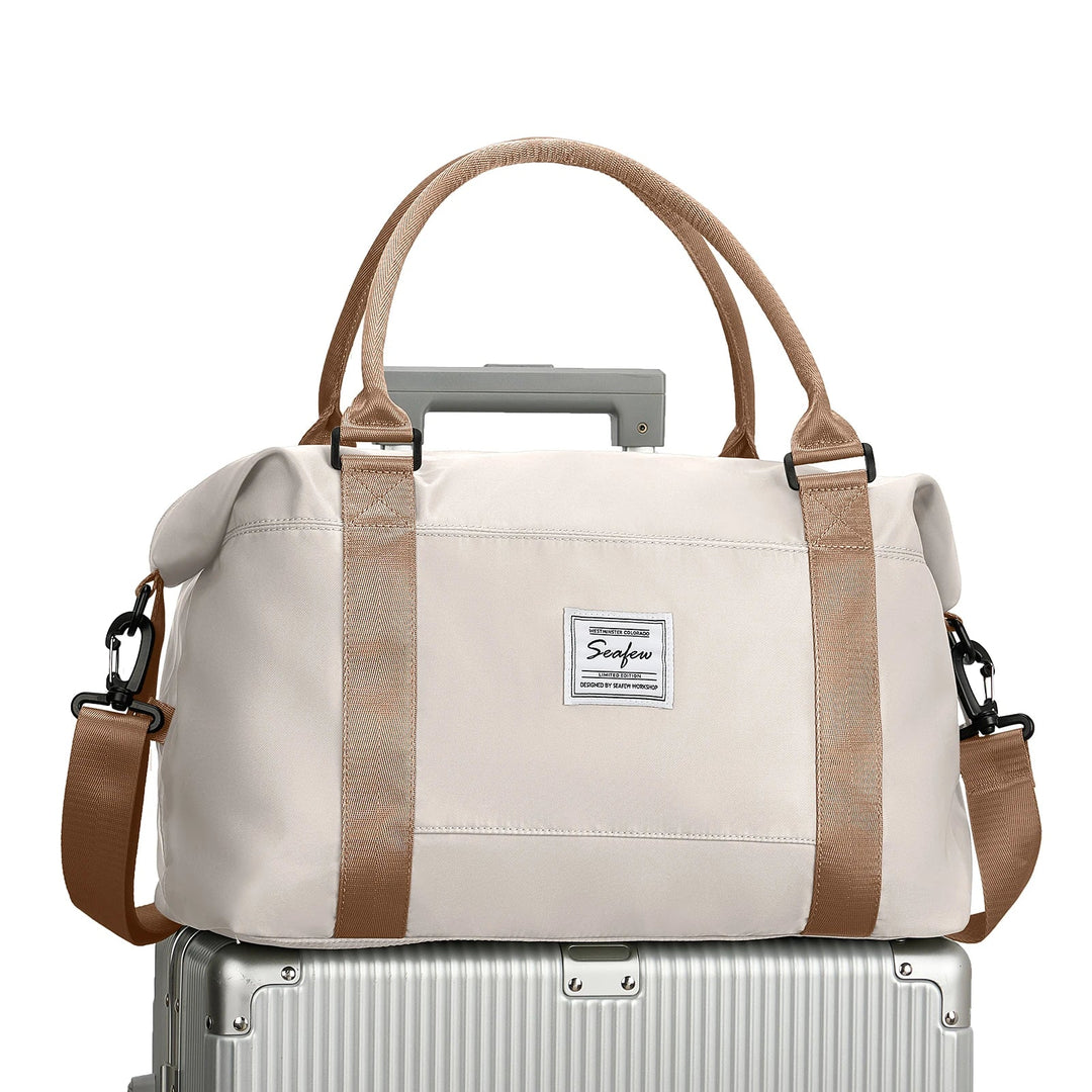 BowLift | Aerovigo Travel Bag Hand Luggage 40x20x25 | Large Capacity | Weekend Bag for Short Trips | Flight Compliant Cabin Bag