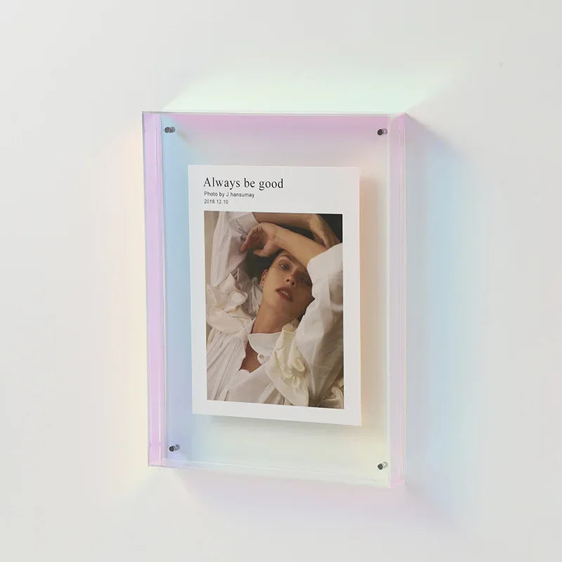 BowLift | Double-sided acrylic photo frame