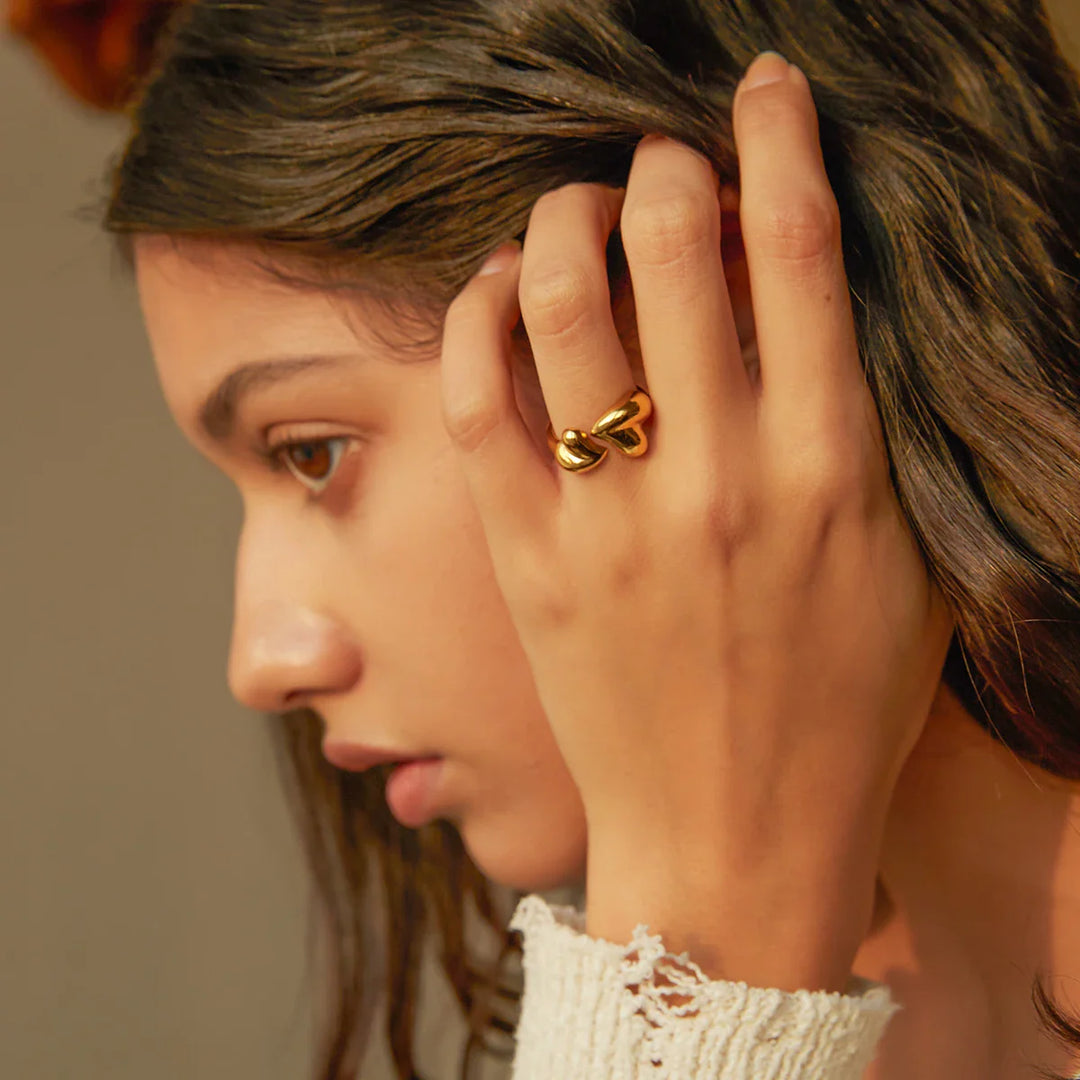 BowLift | Elegant Adjustable Love Heart Ring