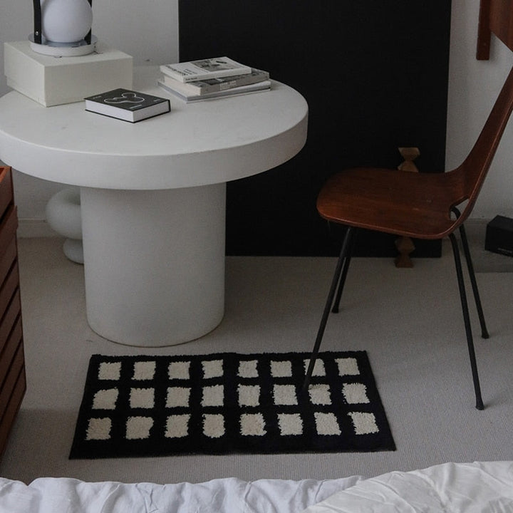 Black & White Grid Rug | Bowlift