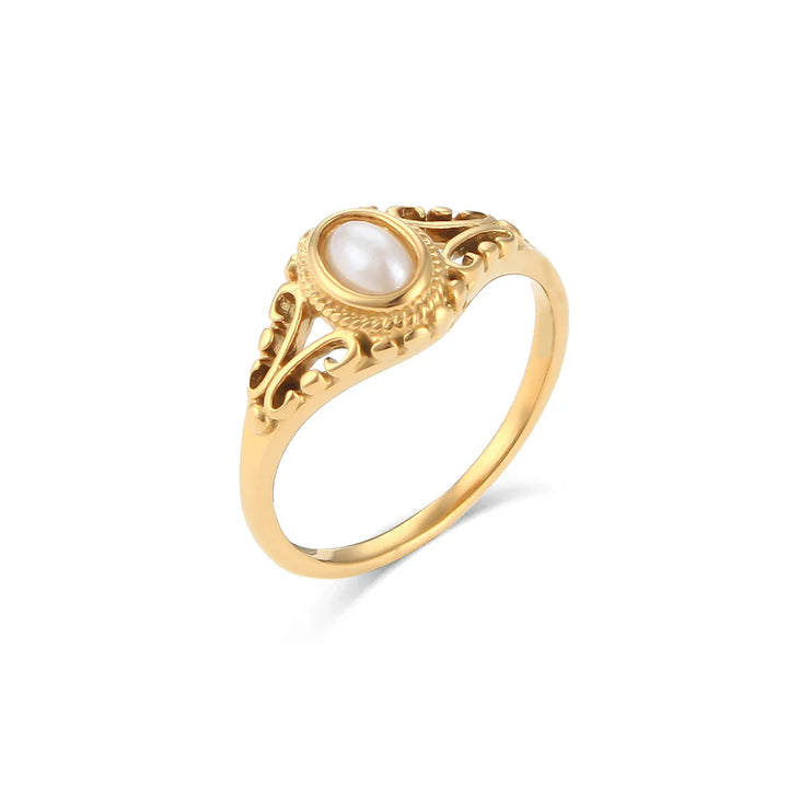 BowLift | 18k Vintage Inspired Pearl Ring