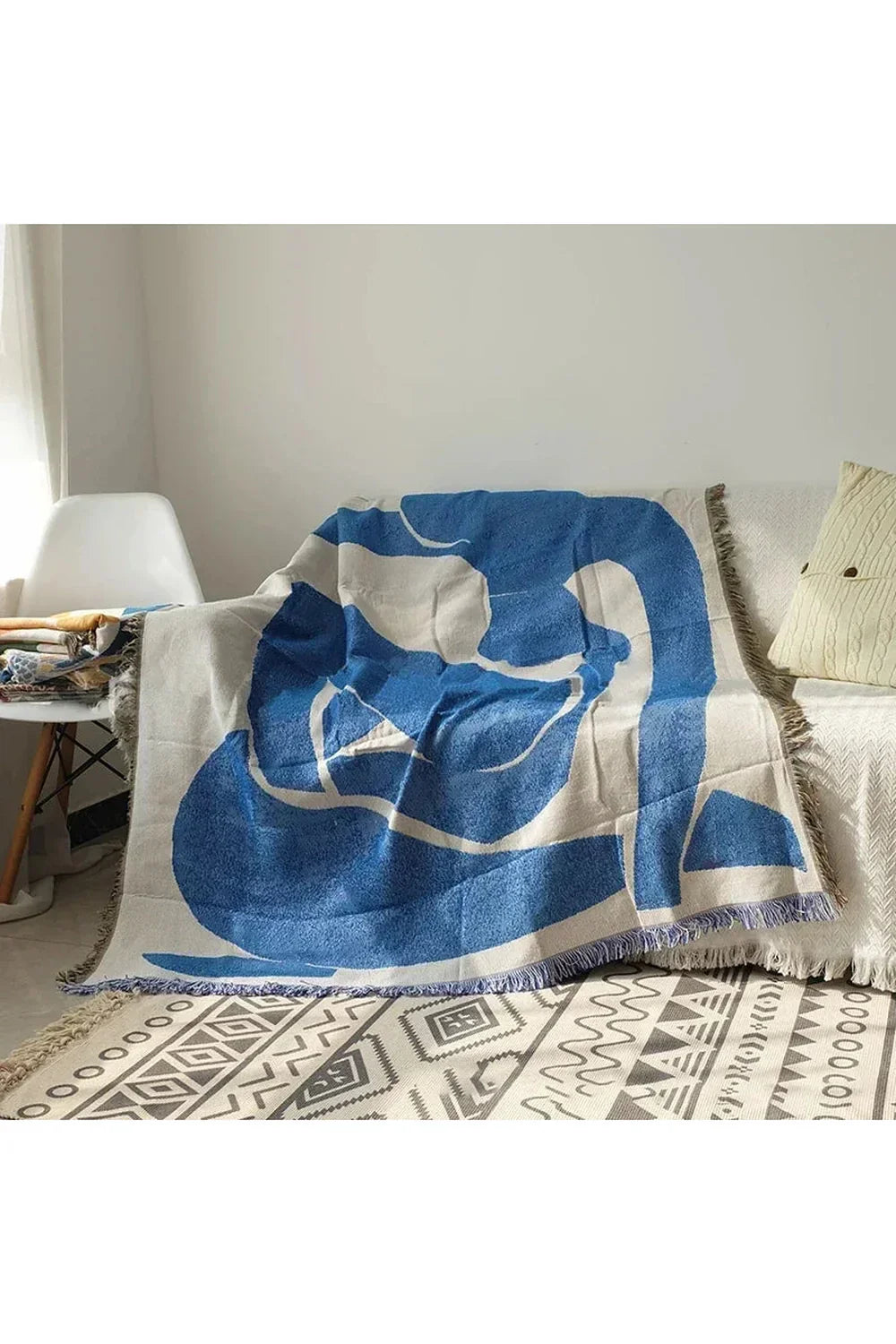 BowLift | Abstract Blue Muse Blanket