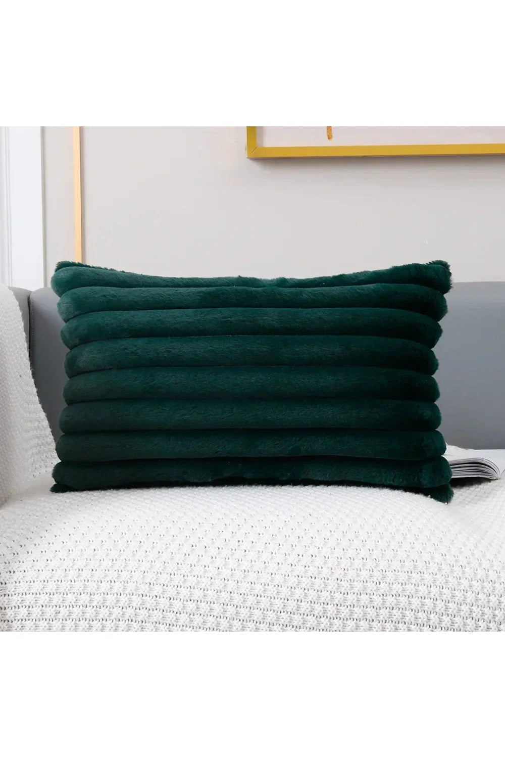 White plush pillow cover | Bowlift