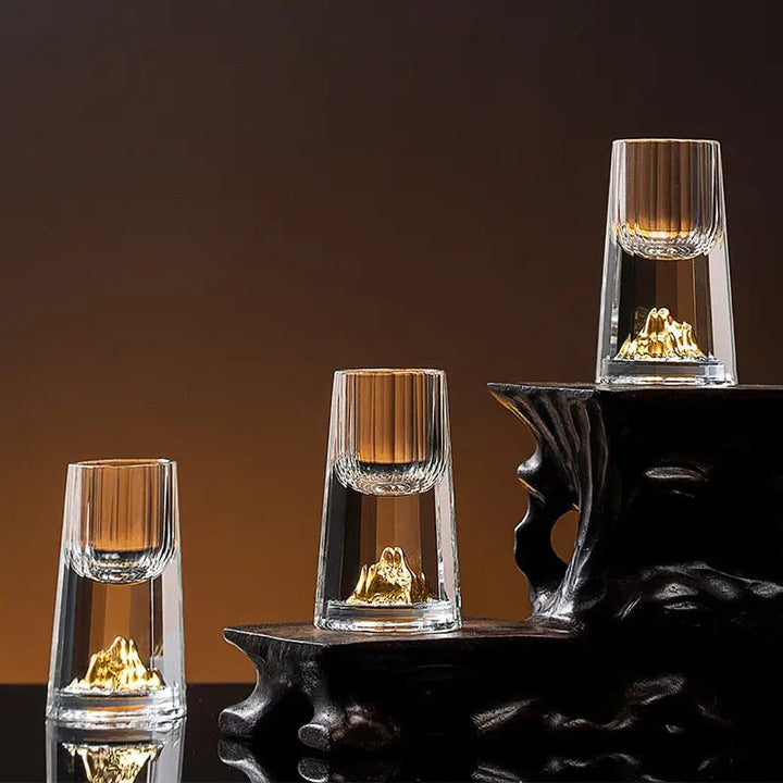 AurumGlass Timeless Whisky Glass Bowlift