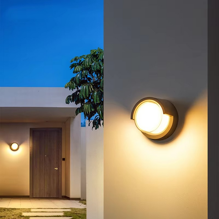 BowLift | Lucy | Outdoor Wall Light With Motion Sensor IP65 LED