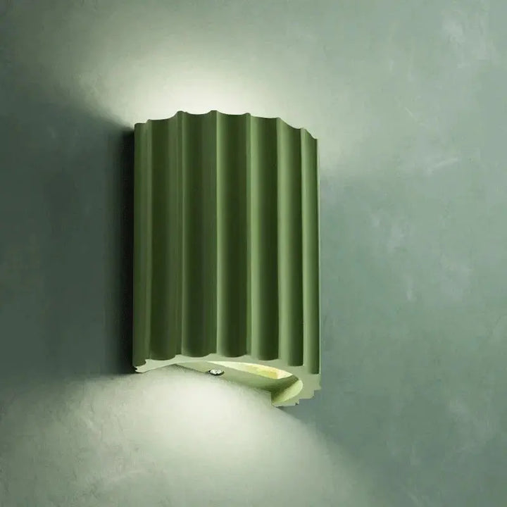 BowLift | Modern Wall Applications Made of Elegant Resin