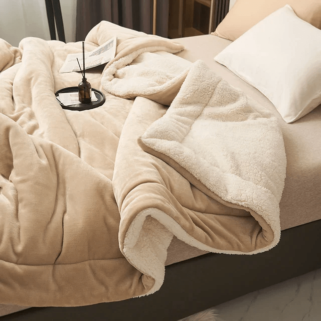 BowLift | Soft Flannel Fleece Blanket for Warmth & Style