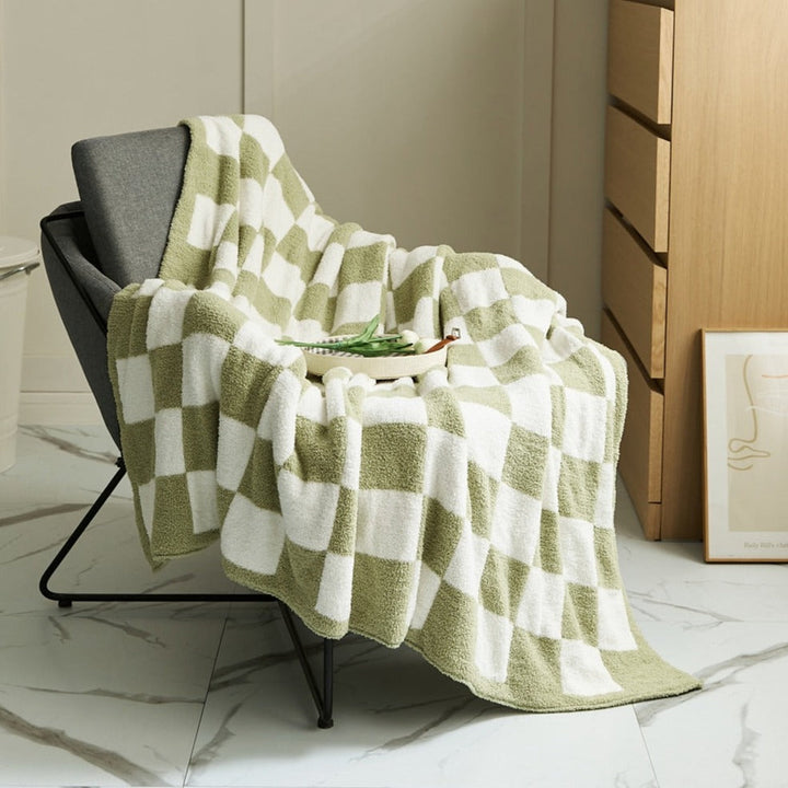 COLOURFUL CHECKERBOARD THROW | Bowlift